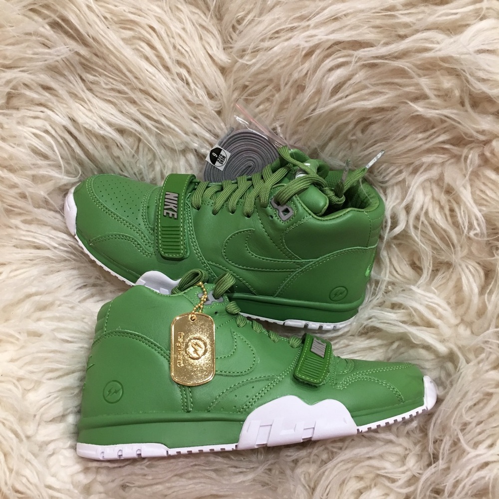 ✅MAKE AN OFFER✅ Nike Air Trainer 1 Mid Sp/Fragment